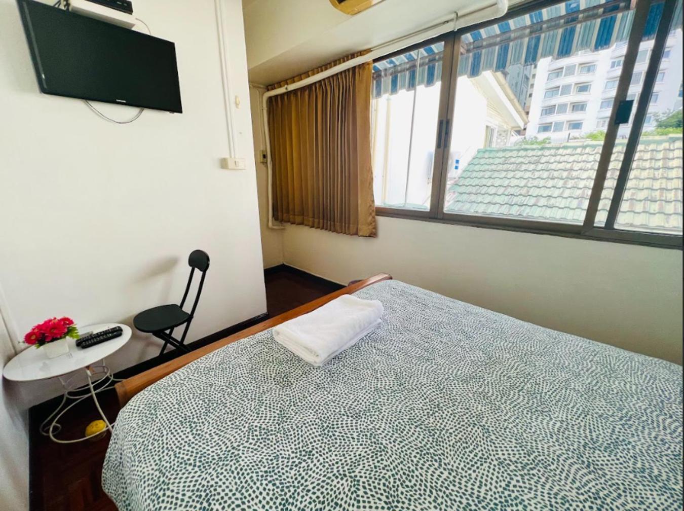 Reehouse@Soi Cowboy/Asoke Bts Hotel Bangkok Kültér fotó